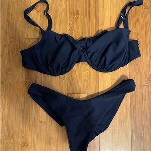 Skatie navy bikini
